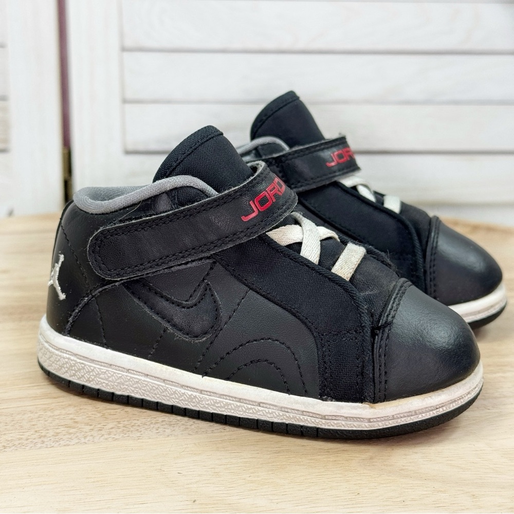 Nike Air Jordan Sky High Retro‎ Style Toddler Sneakers Black White 7 441134-001
